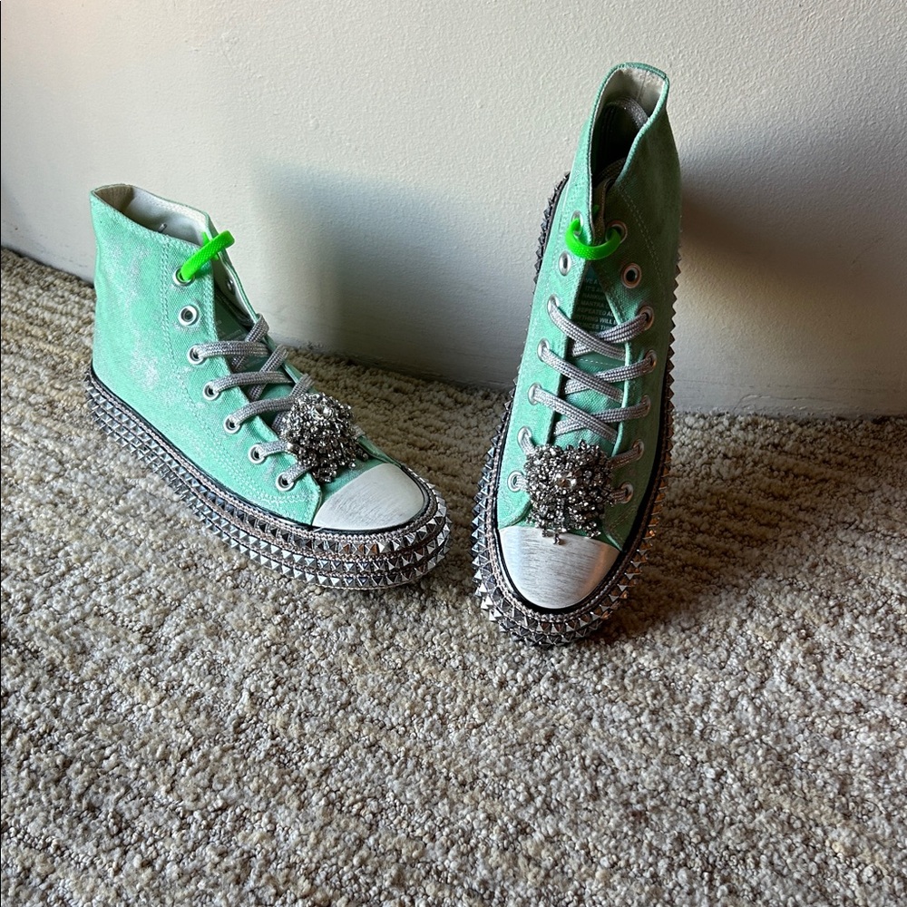 Green High-Top Women's Sneakers